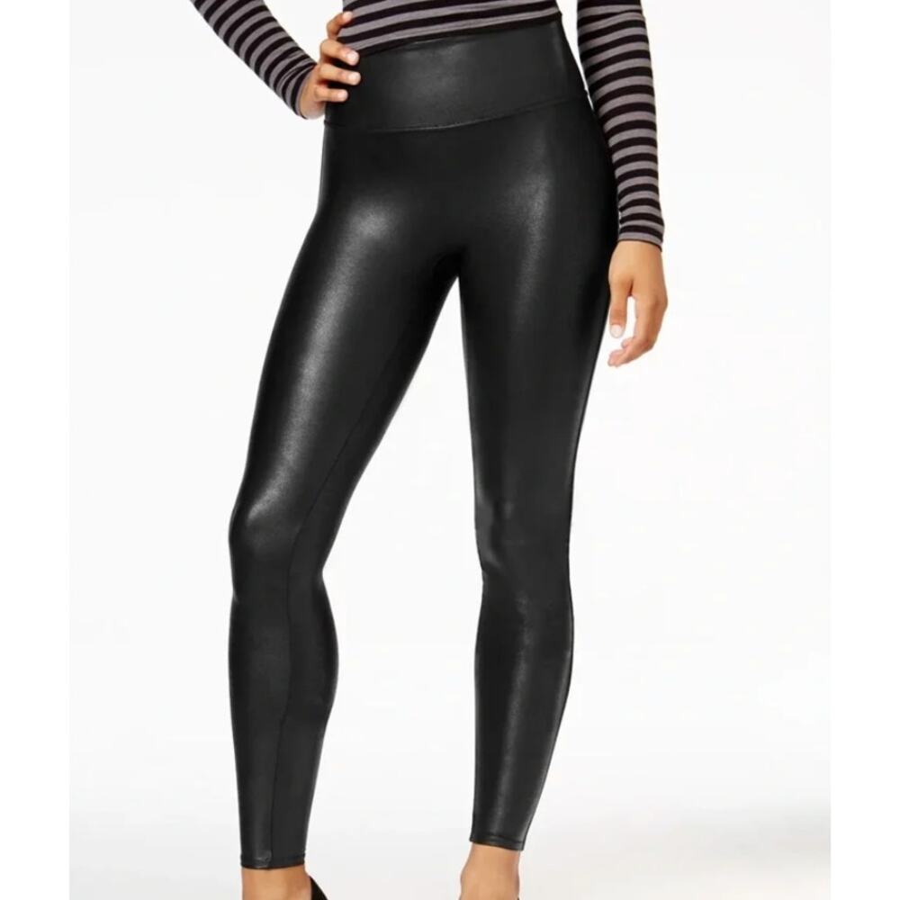 NWT Spanx Faux Leather Leggings 2437Q Black Petite Size M